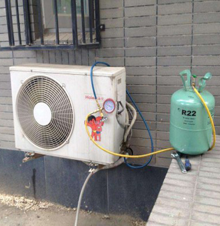 温泉空调加氟